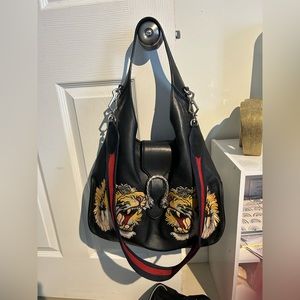 Authentic Gucci purse